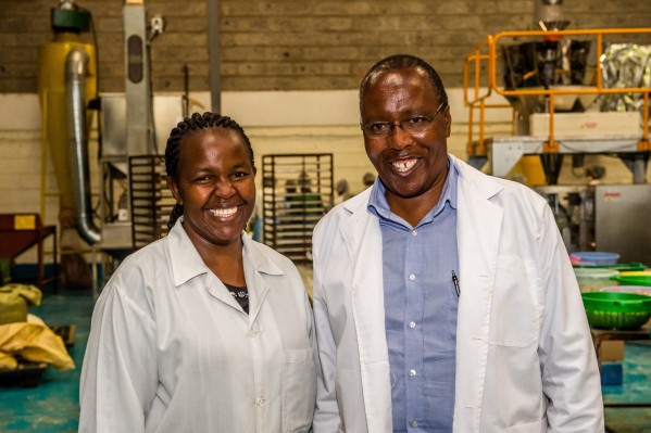 Athanas Matheka mit seiner Frau Catherine